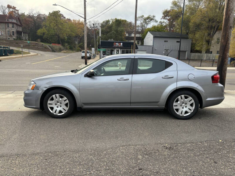 2013 Dodge Avenger SE