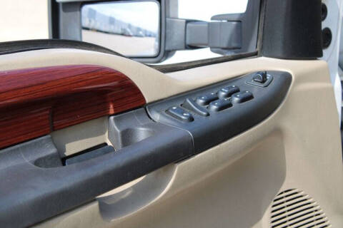 2005 Ford Excursion Eddie Bauer
