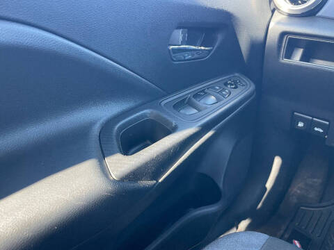 2023 Nissan Versa SV