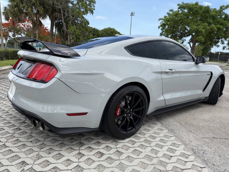 2016 Ford Mustang Shelby GT350
