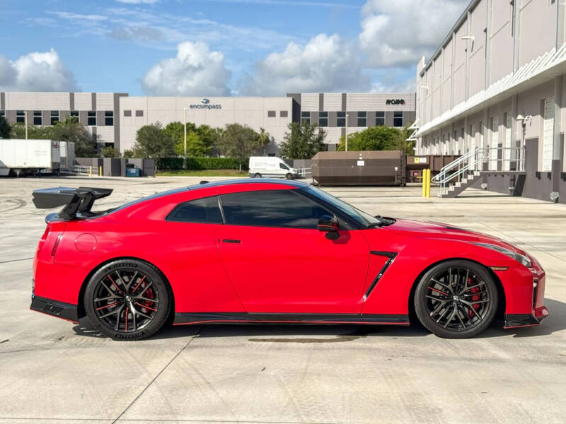2016 Nissan GT-R Premium
