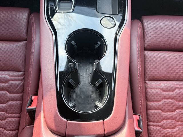 2024 Audi e-tron GT quattro Premium Plus