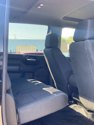 2023 Chevrolet Silverado 2500HD Custom