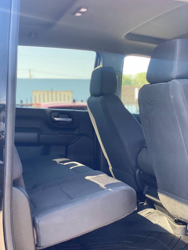 2023 Chevrolet Silverado 2500HD Custom