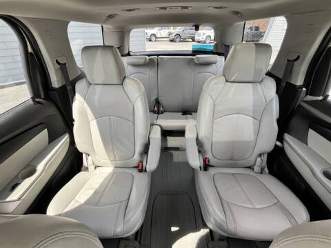 2012 GMC Acadia SLT-2