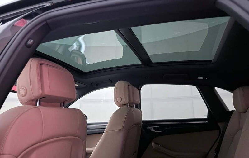 2020 Porsche Macan
