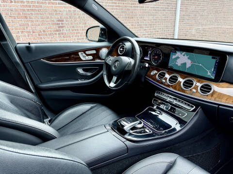 2017 Mercedes-Benz E-Class E 300 4MATIC