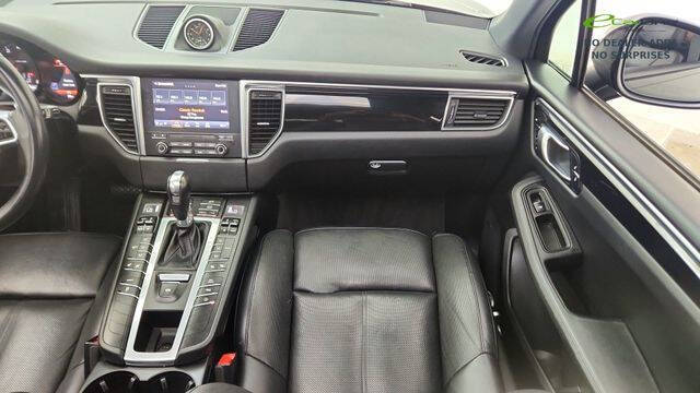2018 Porsche Macan
