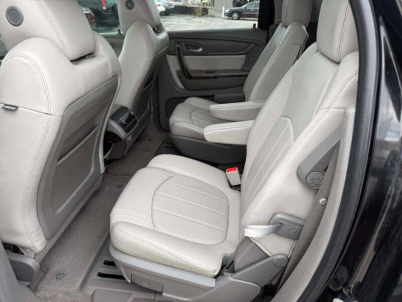 2016 GMC Acadia SLT-2
