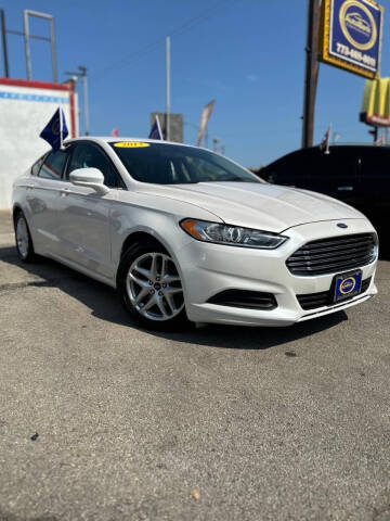 2013 Ford Fusion for sale at AutoBank in Chicago IL