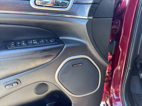 2017 Jeep Grand Cherokee Summit