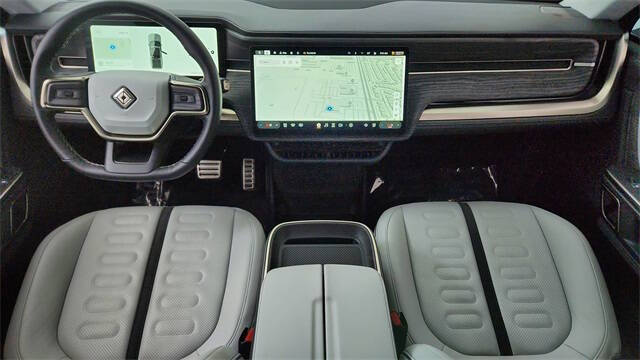 2023 Rivian R1T Adventure