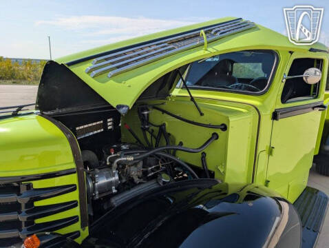 1945 Diamond T 509