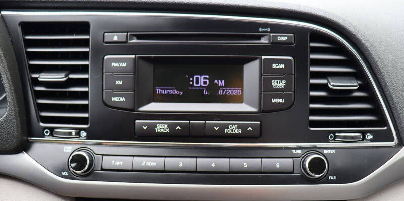 2017 Hyundai Elantra