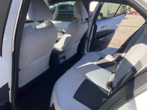 2024 Toyota Corolla Hatchback SE