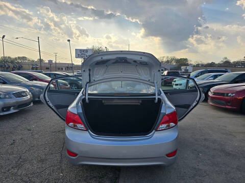 2017 Hyundai Accent SE