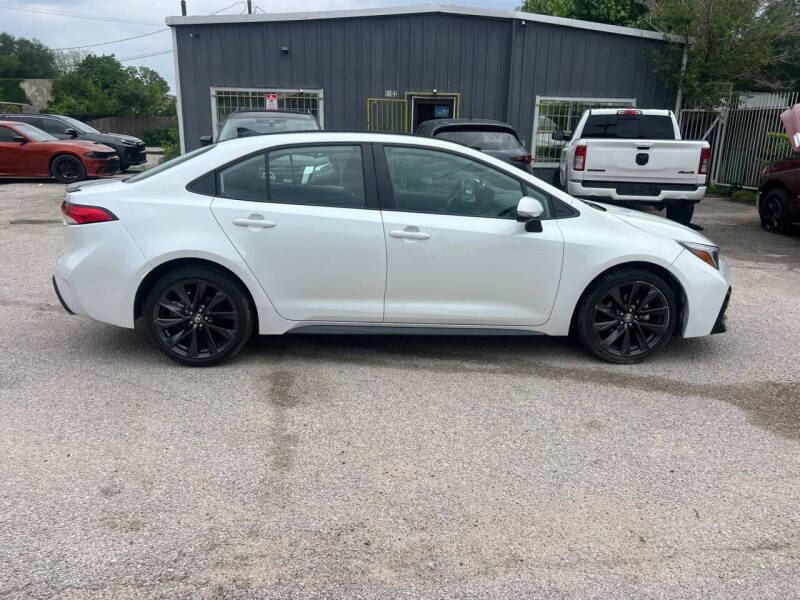 2025 Toyota Corolla SE