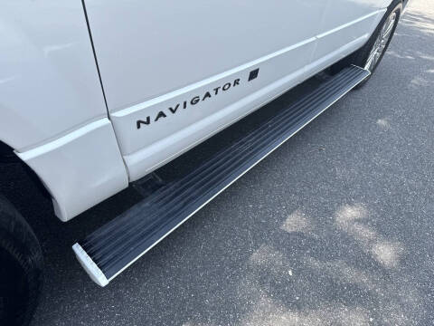 2013 Lincoln Navigator L