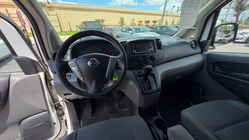 2019 Nissan NV200