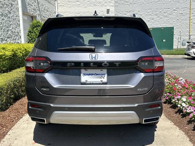 2023 Honda Pilot Elite