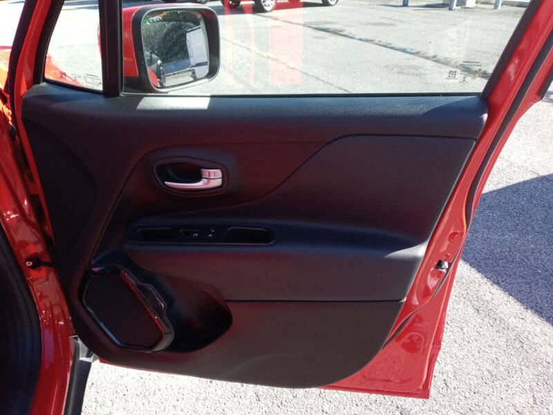 2017 Jeep Renegade Altitude