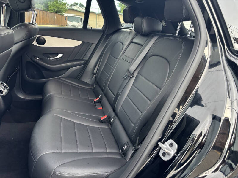 2022 Mercedes-Benz GLC GLC 300