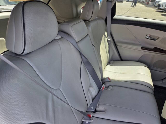 2010 Toyota Venza AWD V6