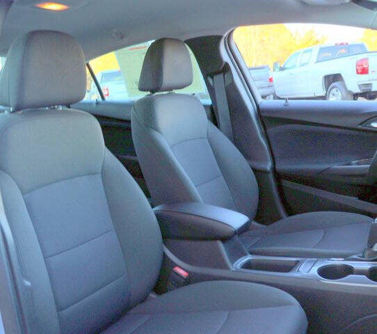 2017 Chevrolet Cruze LT Auto