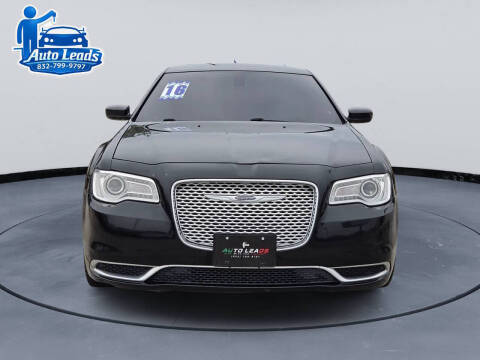 2016 Chrysler 300 S
