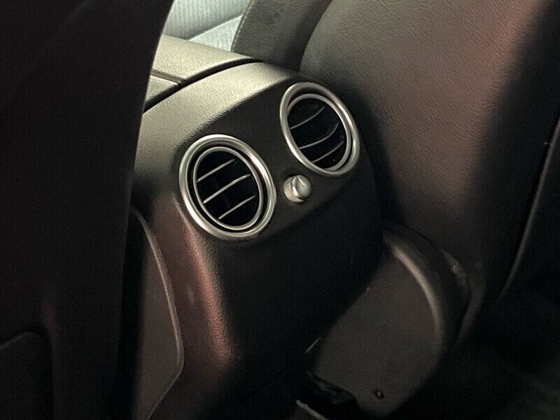 2019 Mercedes-Benz GLC GLC 300