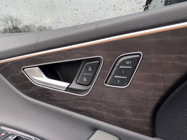 2019 Audi Q8 quattro Prestige 55 TFSI