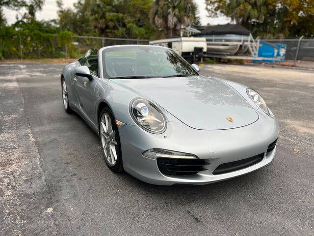 2014 Porsche 911 Carrera 4