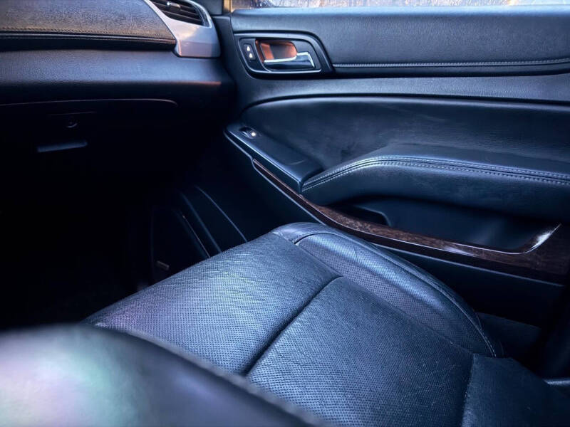 2017 GMC Yukon XL SLT