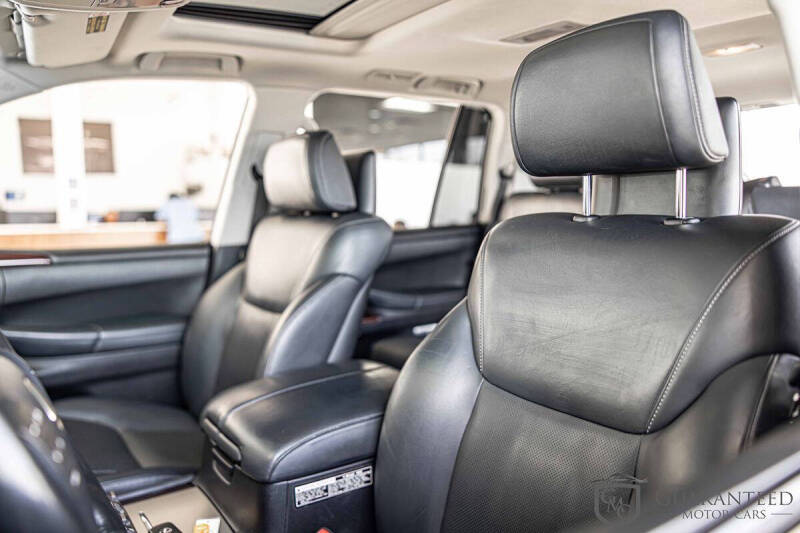 2015 Lexus LX 570