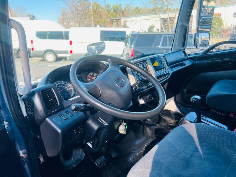 2020 Hino 258A