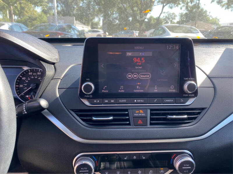 2020 Nissan Altima 2.5 SV