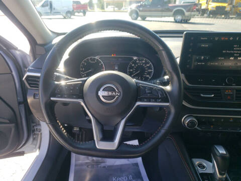 2023 Nissan Altima 2.5 SR