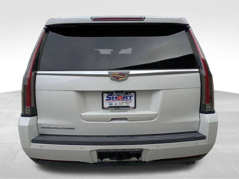 2018 Cadillac Escalade Luxury