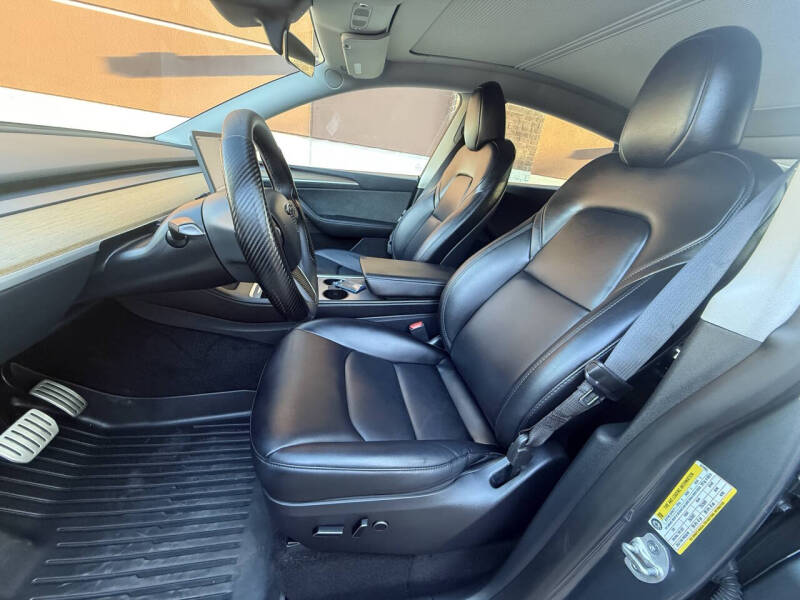 2023 Tesla Model Y Performance