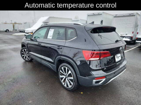 2024 Volkswagen Taos SE