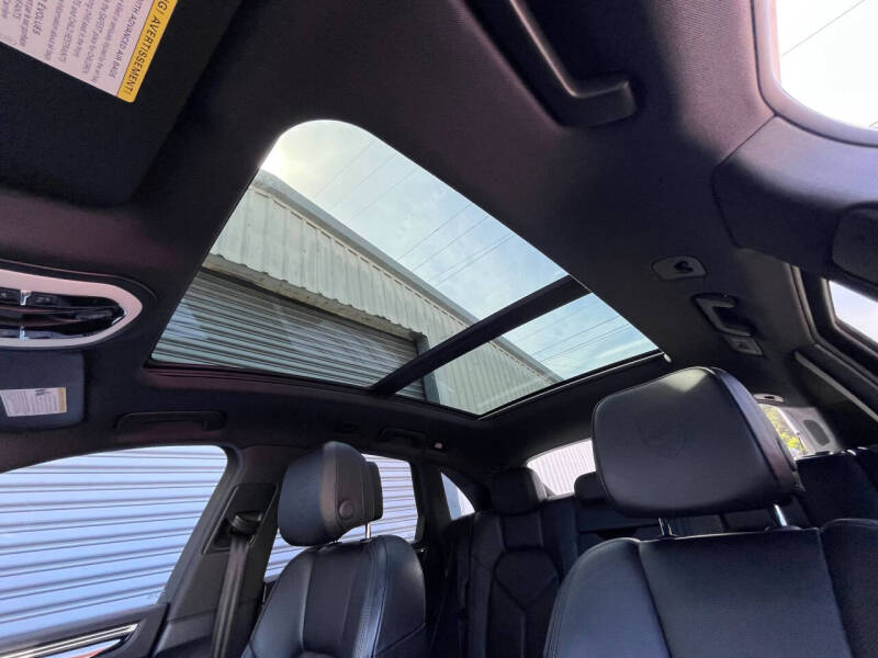 2017 Porsche Macan S