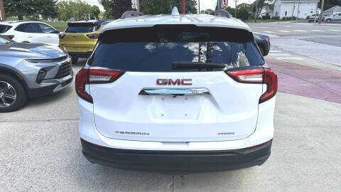 2024 GMC Terrain SLE