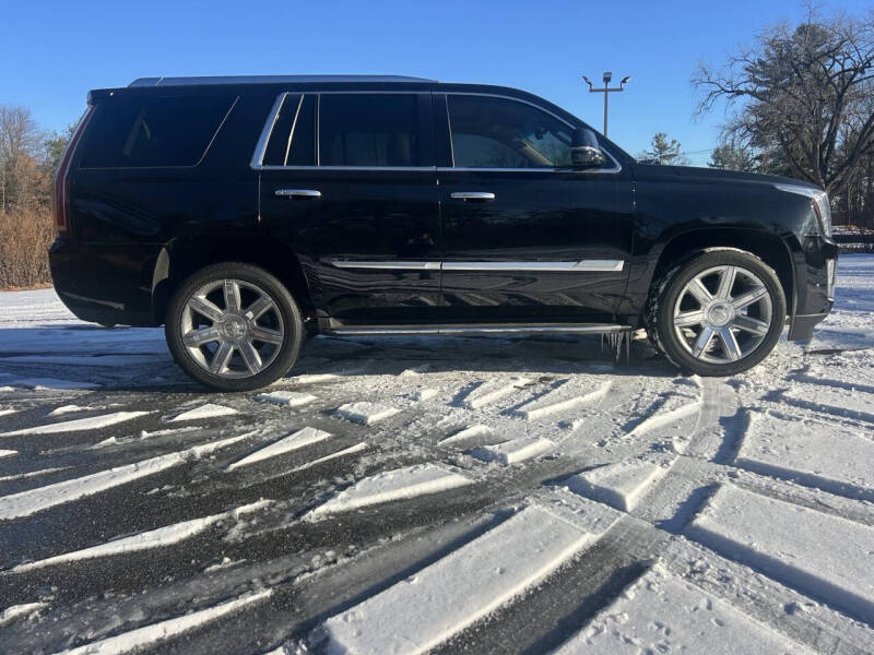 2020 Cadillac Escalade Luxury