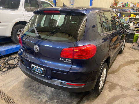 2014 Volkswagen Tiguan for sale at Lewis Blvd Auto Sales in Sioux City IA
