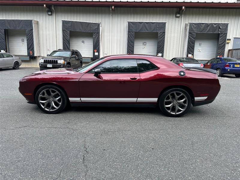 2017 Dodge Challenger SXT