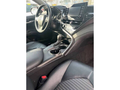 2021 Toyota Camry SE