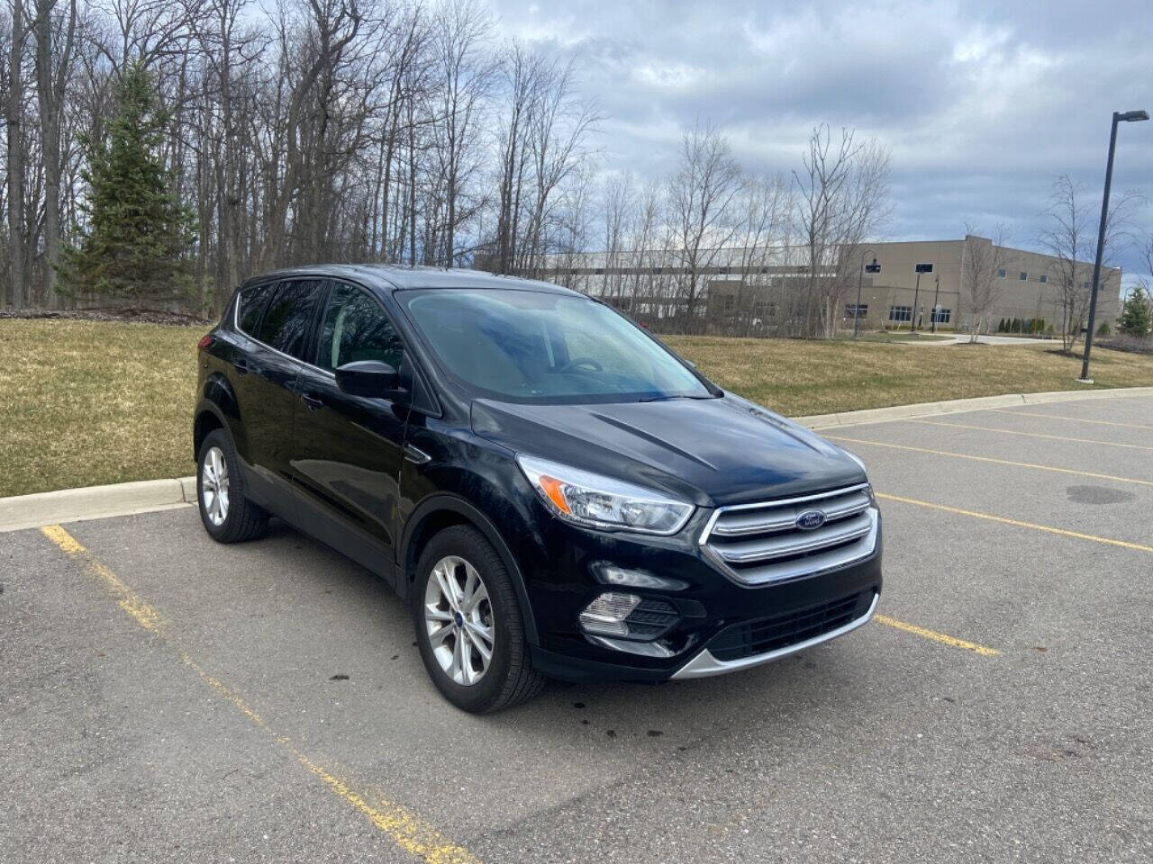 2019 Ford Escape for sale at ZAKS AUTO INC in Detroit, MI