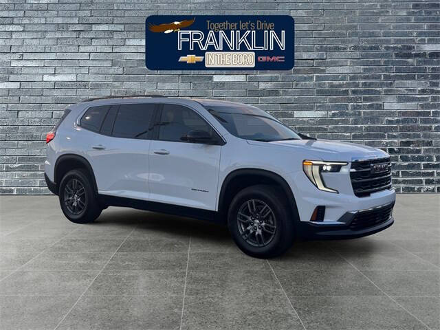 2025 GMC Acadia Elevation