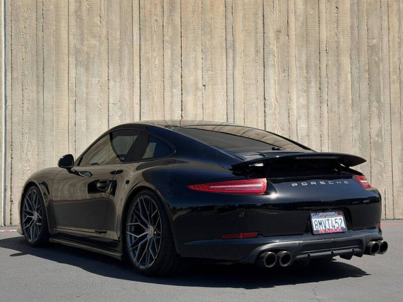 2012 Porsche 911 Carrera