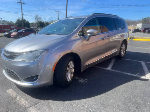 2017 Chrysler Pacifica Touring Plus